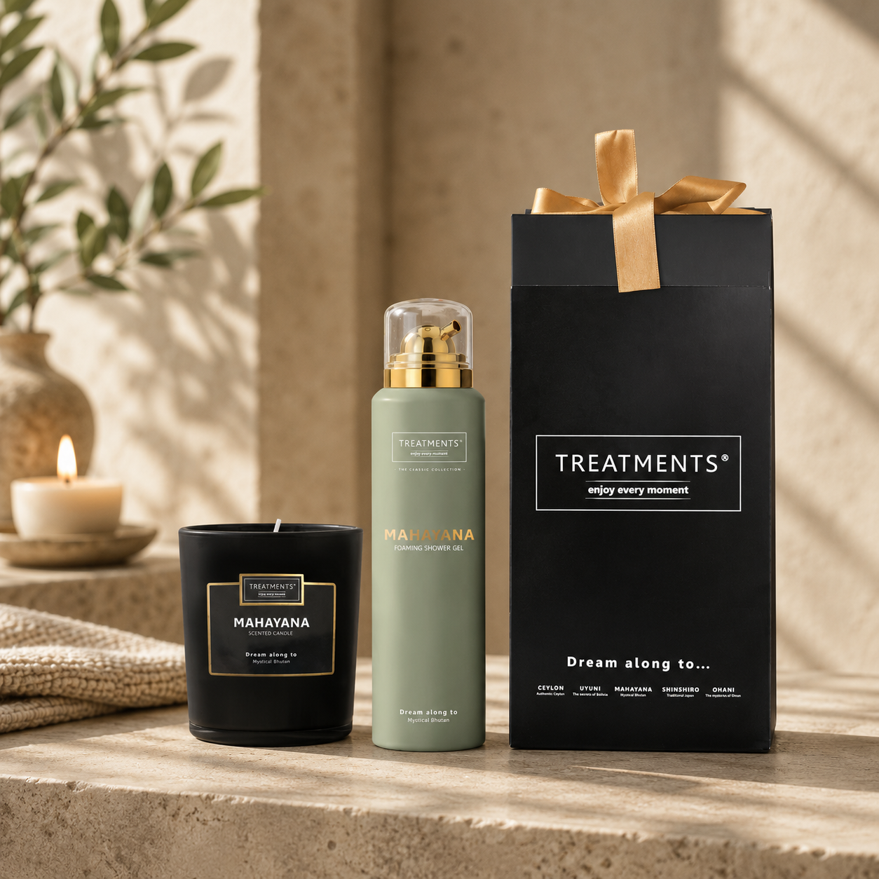 Treatments® - Geschenkbox Duschschaum &amp; Kerze - Mahayana